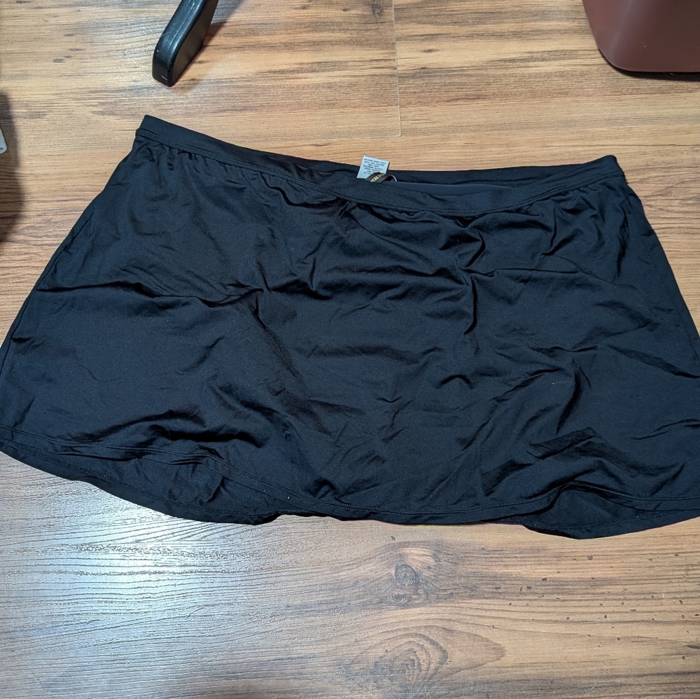 *5 For $25* Dana Buchman Black Swim Skirt